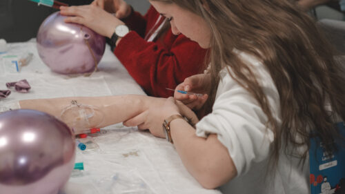 Praktické workshopy na Po medině kempu